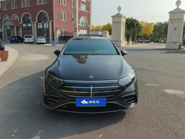 Mercedes-Benz EQS — Фото автомобиля 2