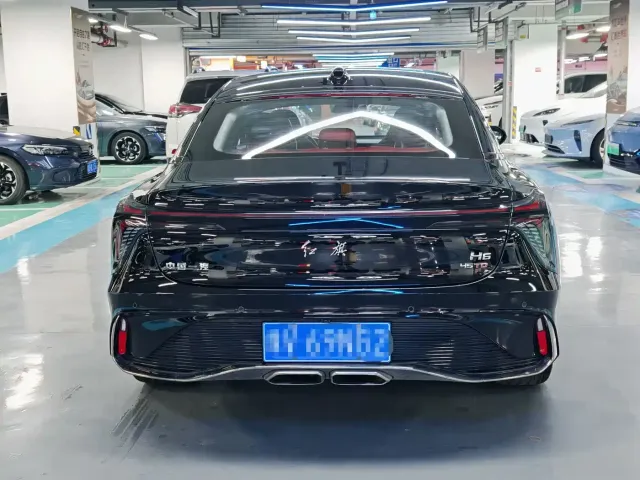 Hongqi H6 — Фото автомобиля 15