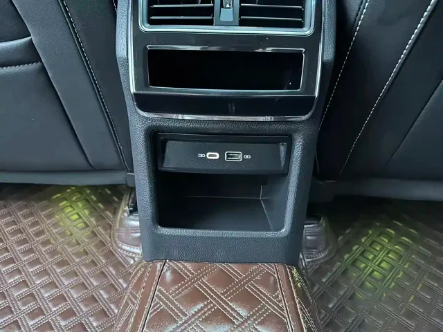 Skoda Superb — Фото автомобиля 15