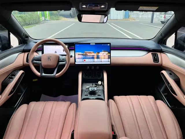 BYD Song L EV — Фото автомобиля 9