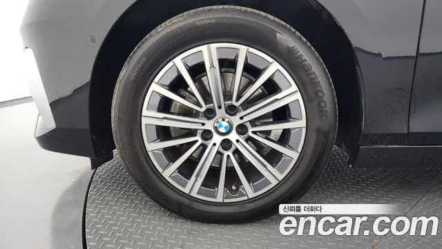 BMW 2 Series U06 — Фото автомобиля 5