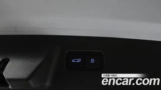 Hyundai Santa Fe MX5 — Фото автомобиля 16