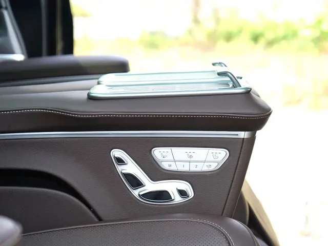 Mercedes-Benz V-Class — Фото автомобиля 18