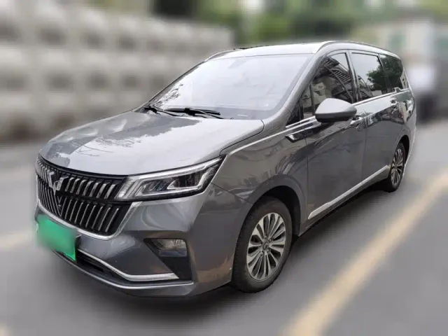 Фотография автомобиля — Wuling Jiachen