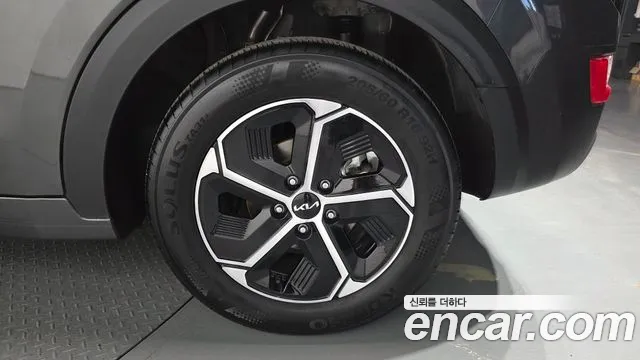 Kia Niro The All New — Фото автомобиля 6