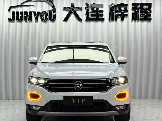 Volkswagen T-Roc — Фото автомобиля 2