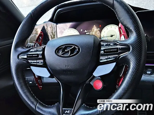 Hyundai AVANTE — Фото автомобиля 16