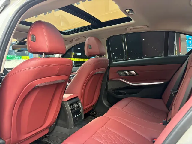 BMW 3 Series — Фото автомобиля 14