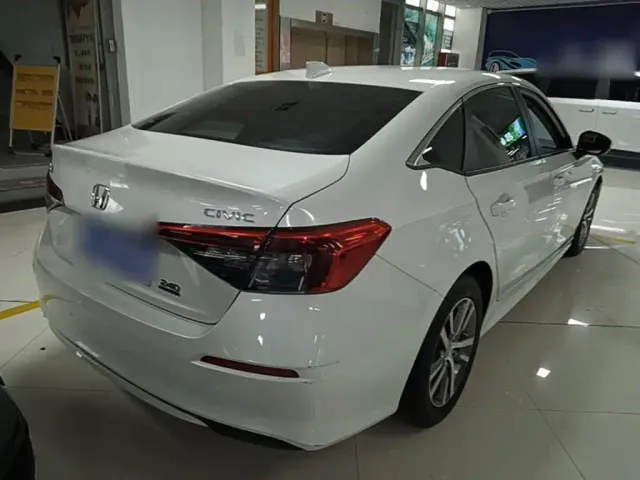 Honda Civic — Фото автомобиля 6