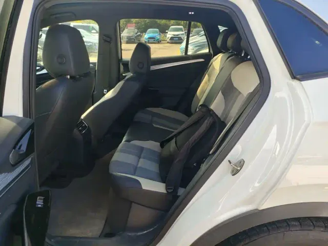 Volkswagen ID.4 Crozz — Фото автомобиля 16