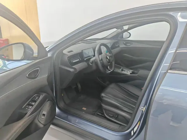 BYD Seal 06 — Фото автомобиля 9