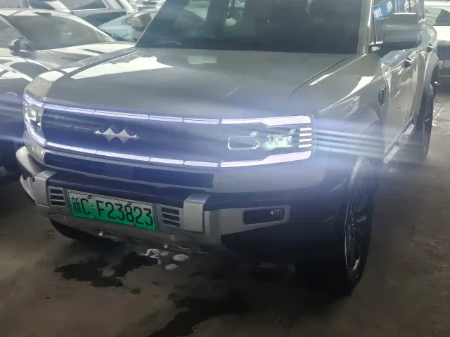 BYD FangChengBao Leopard 5 — Фото автомобиля 2