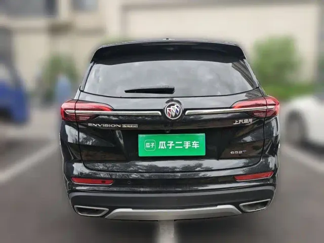 Buick Envision Plus — Фото автомобиля 3