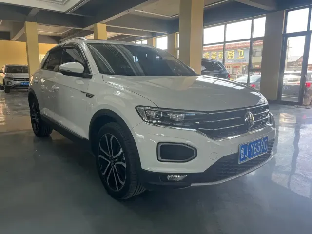 Volkswagen Volkswagen T-ROC 2022 280TSI DSG 2WD Comfort PLUS — Фото автомобиля 2