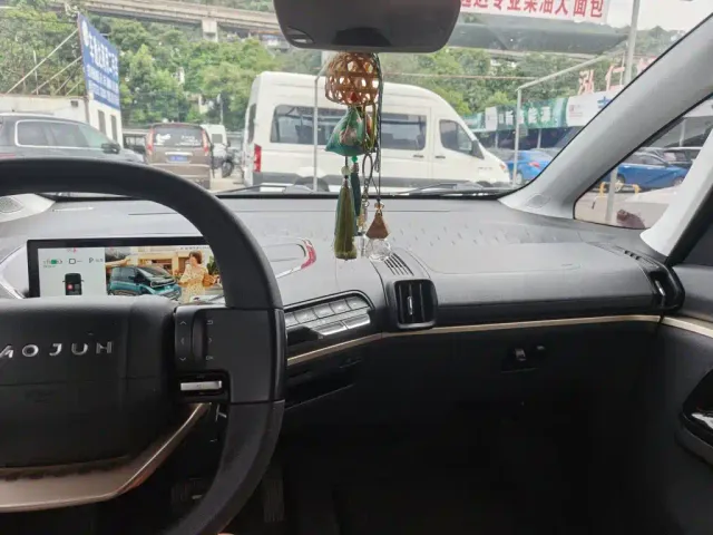 Baojun KiWi EV — Фото автомобиля 8