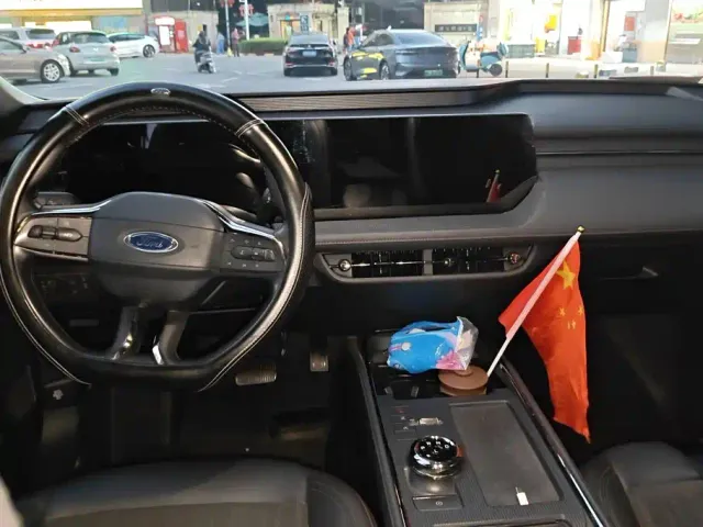 Ford Mondeo — Фото автомобиля 12