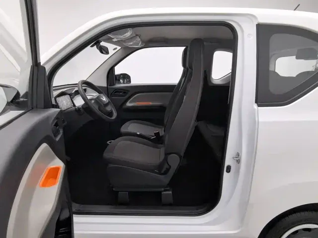 Wuling Hongguang Mini EV — Фото автомобиля 10
