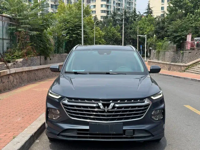 Wuling Victory — Фото автомобиля 11