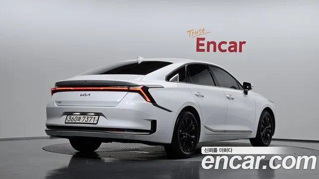 Kia K8 The New K8 — Фото автомобиля 2