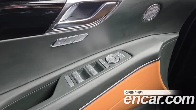 Genesis GV80 — Фото автомобиля 27