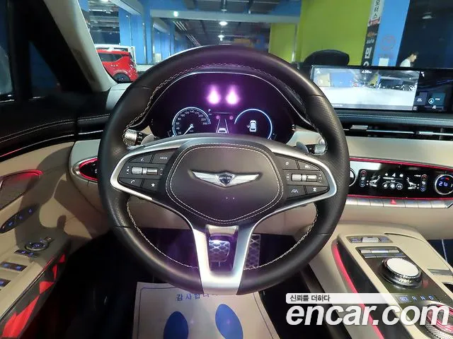 Genesis GV70 — Фото автомобиля 11