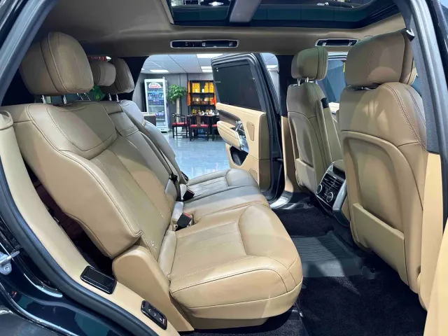 Land Rover Range Rover — Фото автомобиля 13