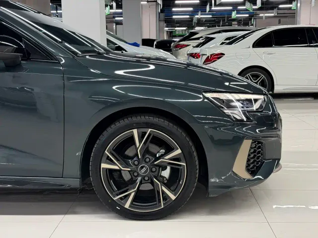Audi A3 — Фото автомобиля 5