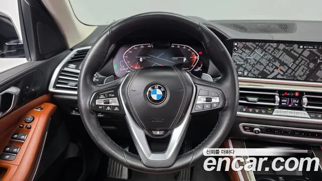 BMW X5 — Фото автомобиля 12