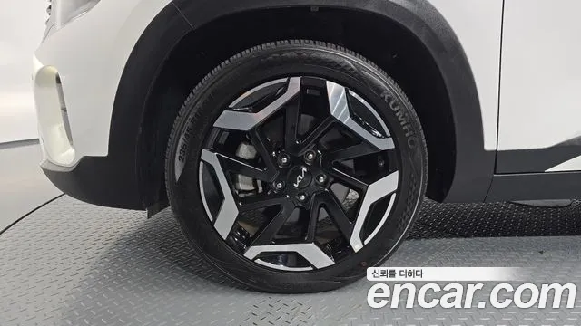 Kia Seltos New — Фото автомобиля 5
