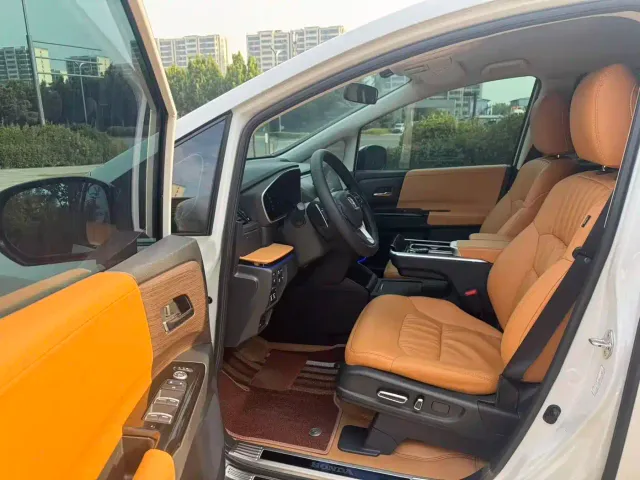 Honda Odyssey — Фото автомобиля 4