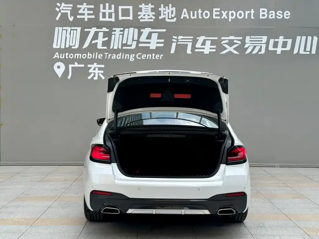BMW BMW 5 Series 2022 Facelift 525Li M Sport Package — Фото автомобиля 14