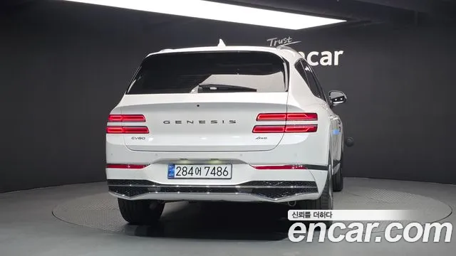 Genesis GV80 — Фото автомобиля 4