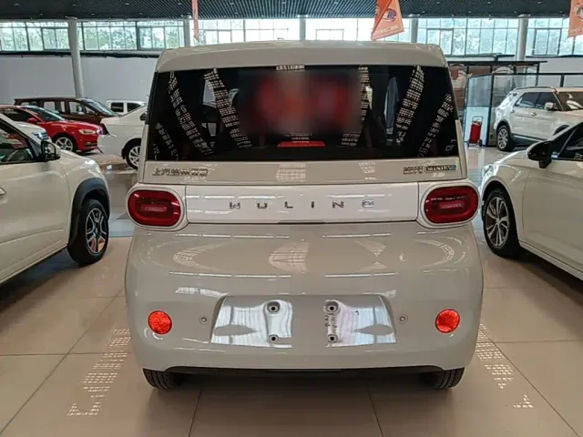 Wuling Hongguang Mini EV — Фото автомобиля 5