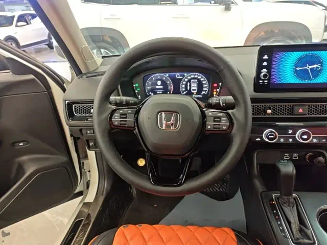 Honda Civic — Фото автомобиля 10