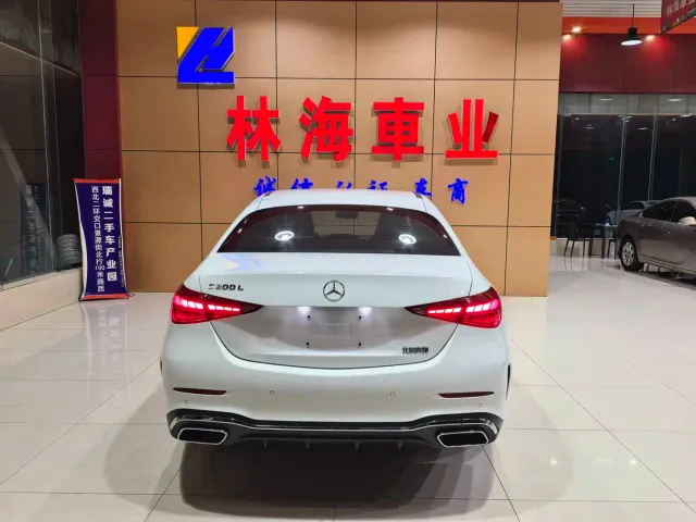Mercedes-Benz C-Class — Фото автомобиля 14
