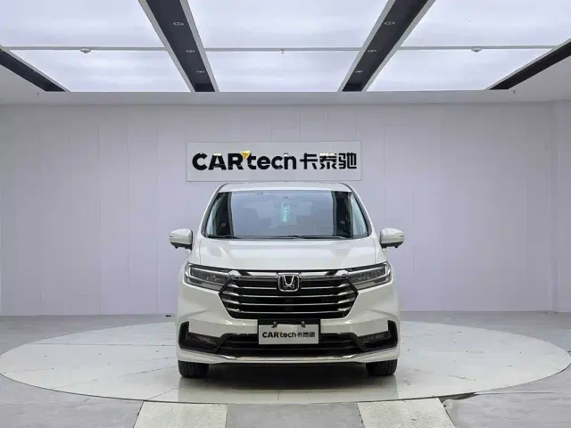 Honda Odyssey — Фото автомобиля 8