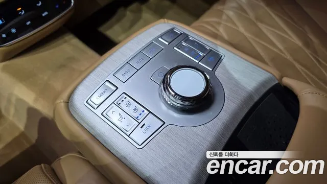 Genesis G80 Бензин 2.5 турбо AWD — Фото автомобиля 4