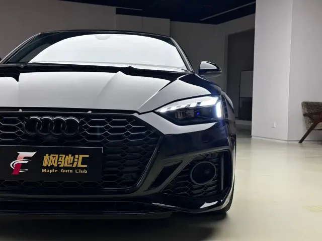 Audi RS 5 — Фото автомобиля 6