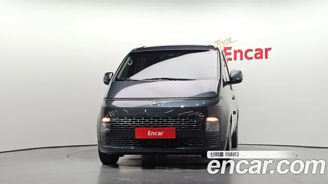 Hyundai Staria — Фото автомобиля 3