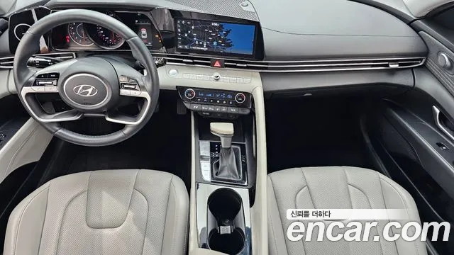 Hyundai Avante CN7 — Фото автомобиля 7