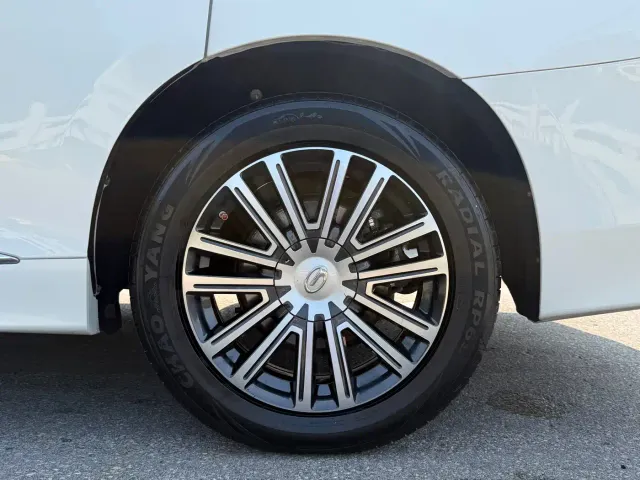 GAC Trumpchi M8 — Фото автомобиля 14
