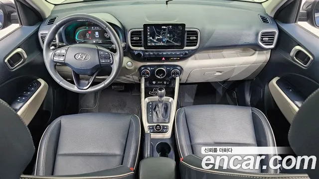 Hyundai Venue — Фото автомобиля 7