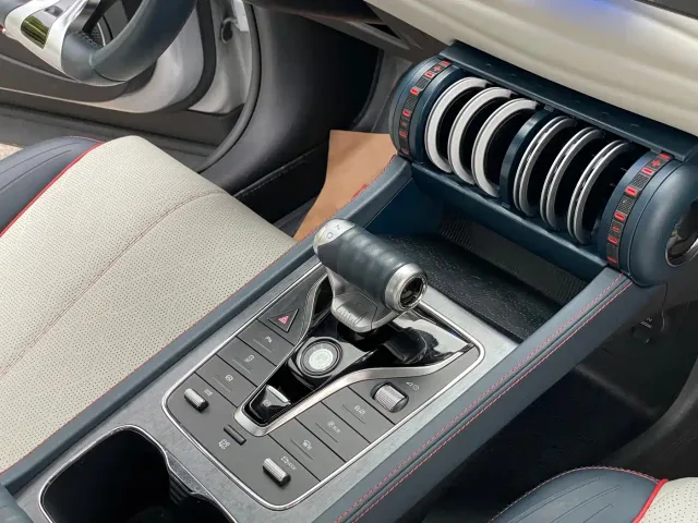 BYD Yuan PLUS — Фото автомобиля 16