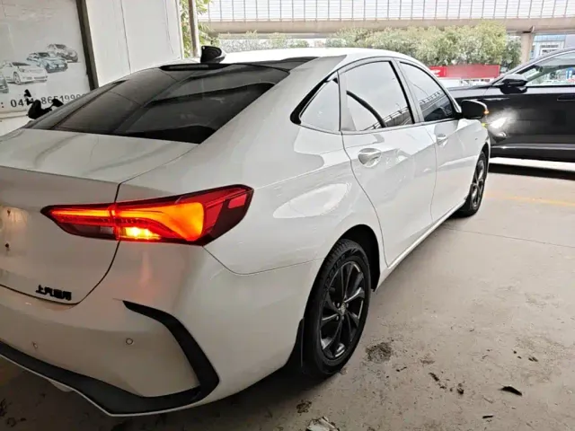 Buick Verano — Фото автомобиля 6