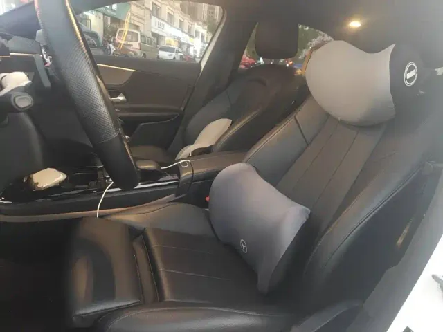 Mercedes-Benz A-Class — Фото автомобиля 11