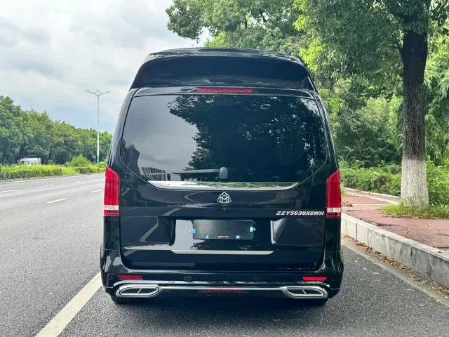 Mercedes-Benz V-Class — Фото автомобиля 5