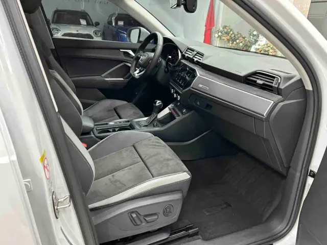 Audi Q3 — Фото автомобиля 18