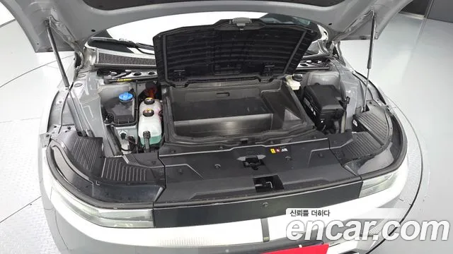 Hyundai Ioniq 5 — Фото автомобиля 9