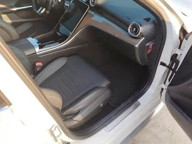 Mercedes-Benz C-Class — Фото автомобиля 8