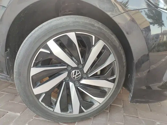 Volkswagen Passat — Фото автомобиля 24